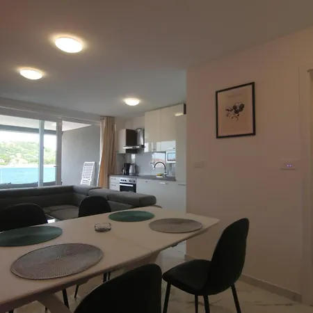 Villa Muzo Betina  Exteriér fotografie