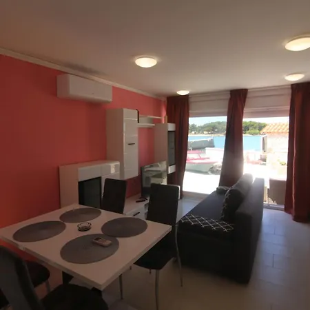 Villa Muzo Betina  Exteriér fotografie