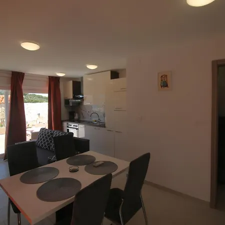 Villa Muzo Betina  Exteriér fotografie