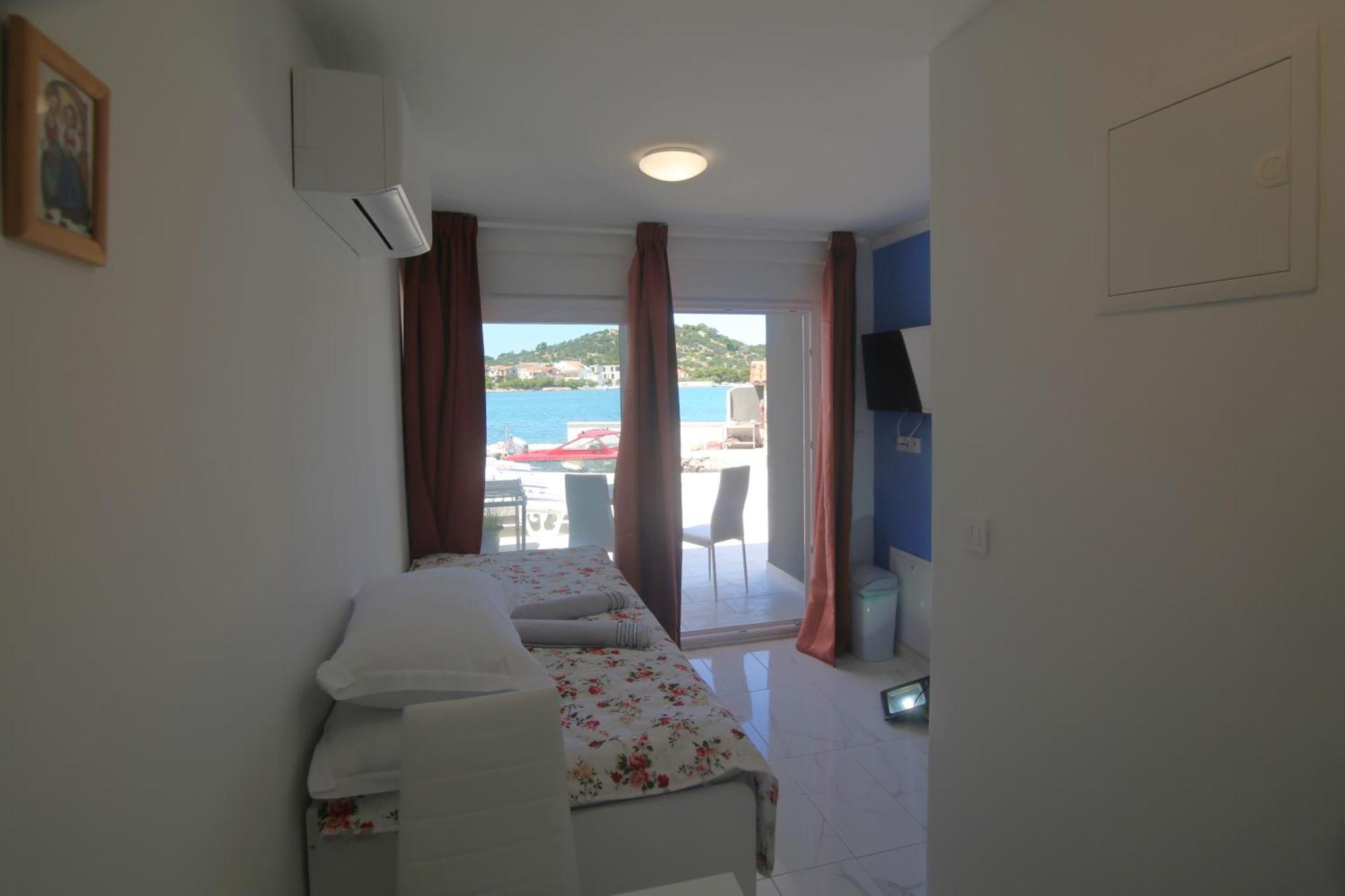 Muzo Apartment